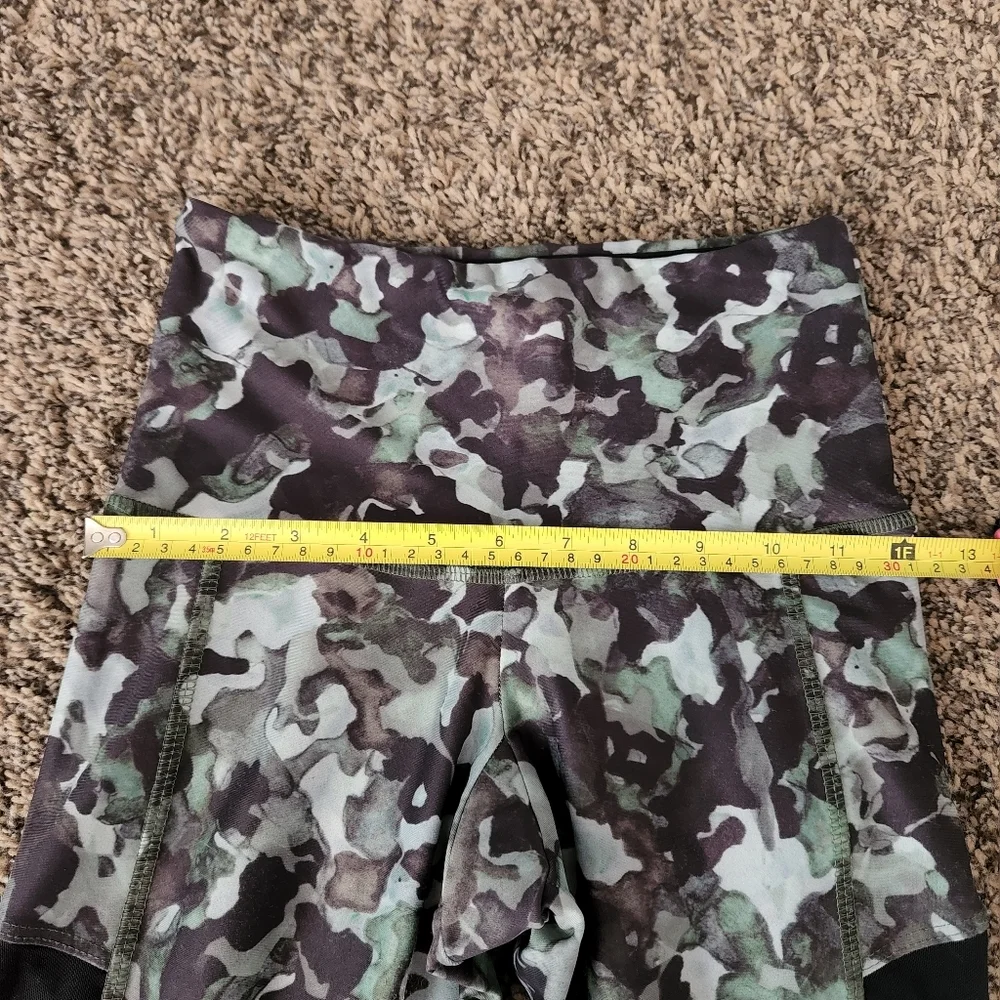 Strut This Camouflage Leggings - Picture 9 of 10